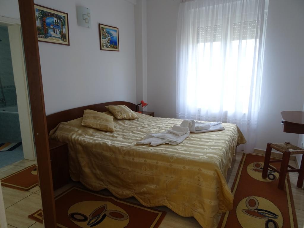 Club Topaz Apartments Neptun Exterior foto
